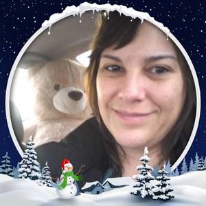 Meet your Posher, Yvette